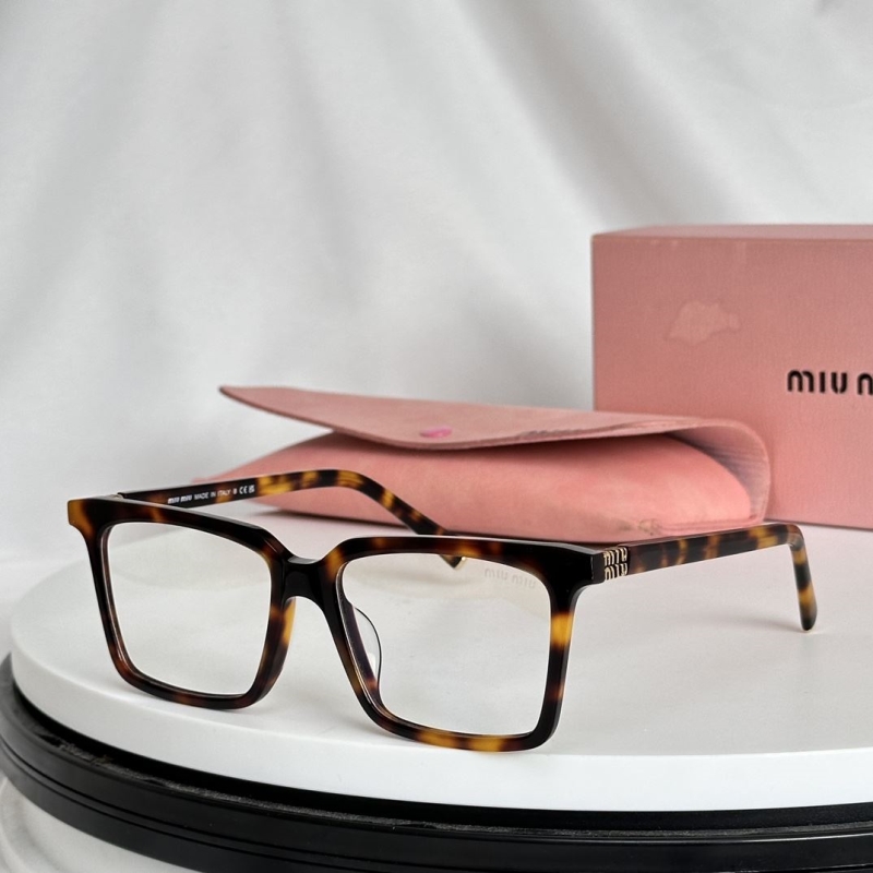 Miu miu Sunglasses